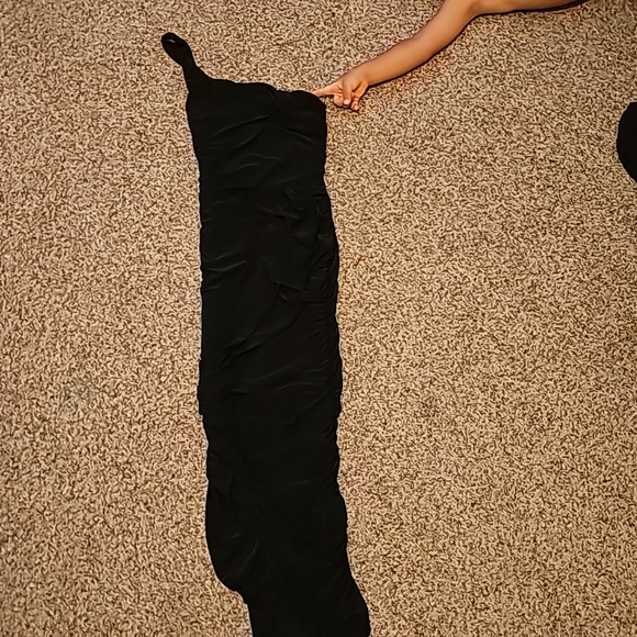 Windsor scrunched tarzan dress - Picture 3 of 3